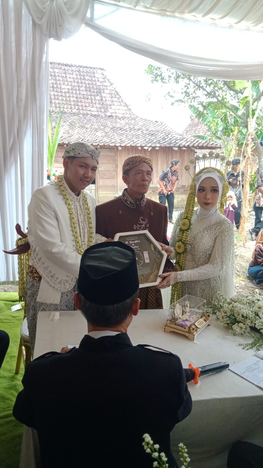 Momen Fitri dan Yusa 1